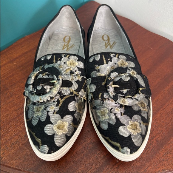 Nine West Black Floral Loafers Size 7 - Picture 2 of 10